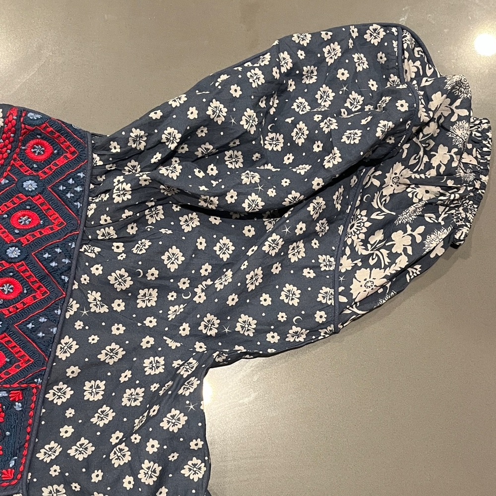 Sundance Blue and Red Floral Dress - Picture 5 of 16
